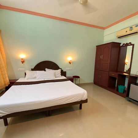Packbag Comfort Bed & Breakfast Kovalam Exterior photo