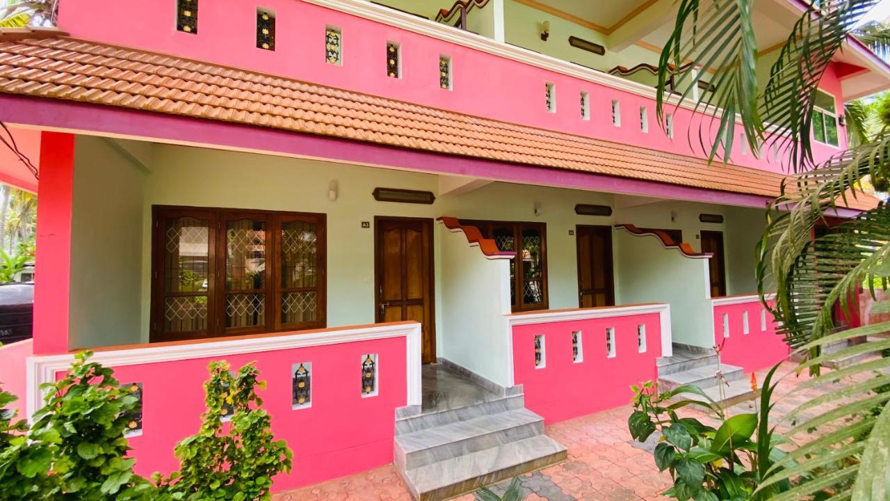Packbag Comfort Bed & Breakfast Kovalam Exterior photo